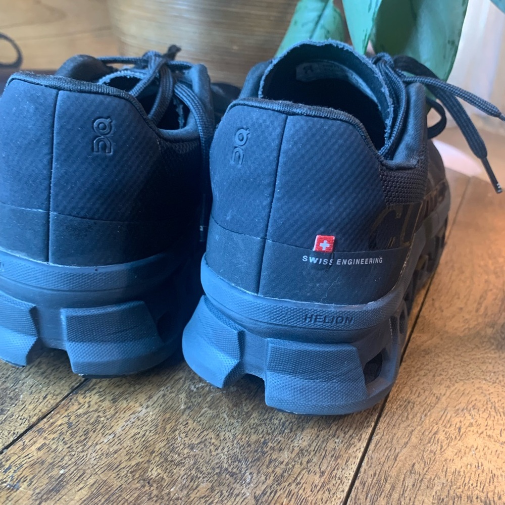 On Cloud Men's Cloudmonster Void Running Athletic… - image 5